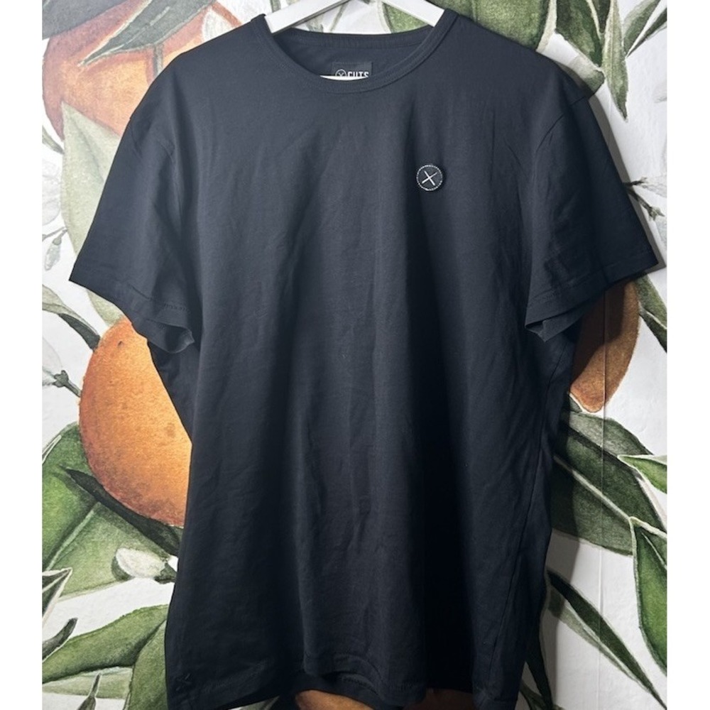 CUTS Large Black The Box Cut Short Sleeve Tee Shirt 100% Cotton